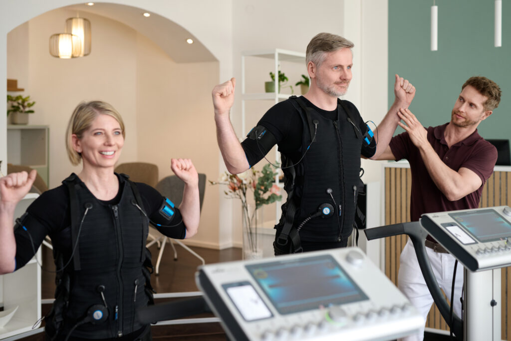 tenless EMS Personaltrainingstudio immer unter fachkundiger Anleitung